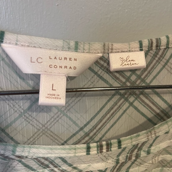 Lauren Conrad top - Picture 5 of 5